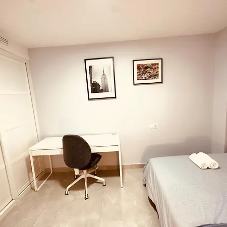 公寓 Apartamento Moderno Y Comodo! 马拉加